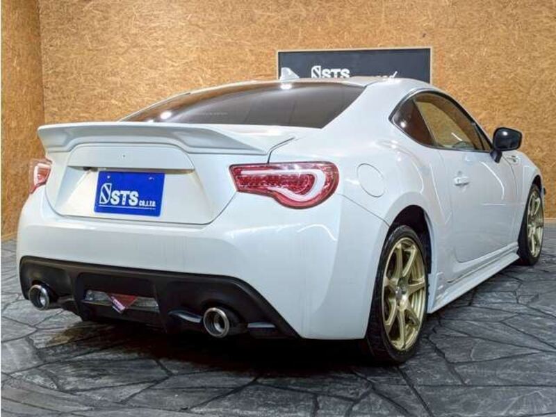 86