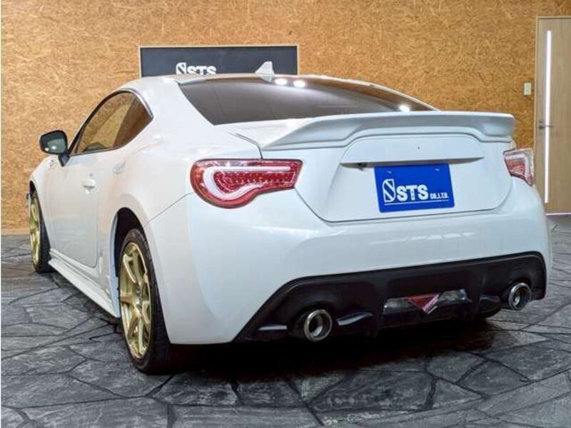 86