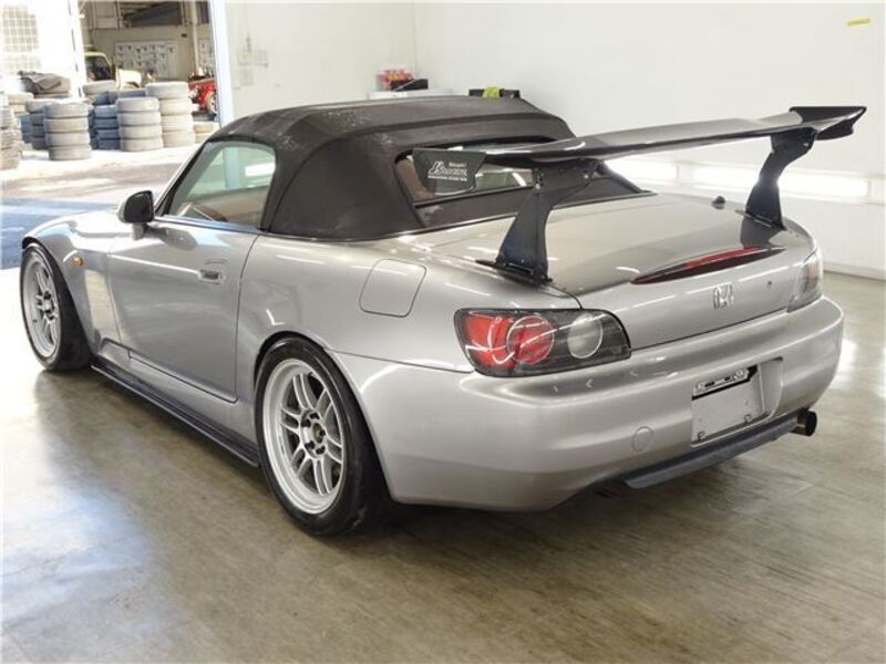 S2000