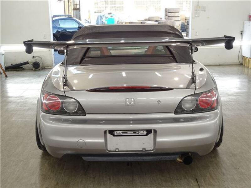 S2000