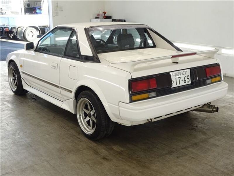 MR2