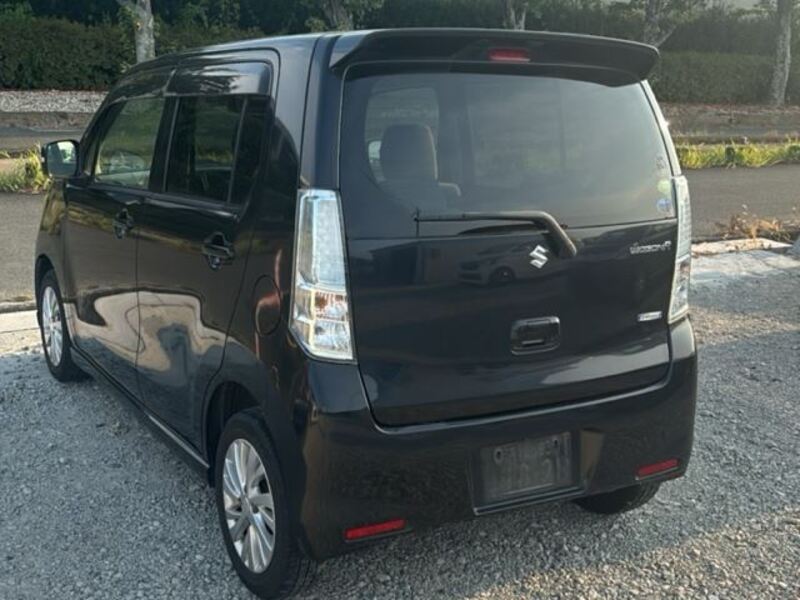 WAGON R