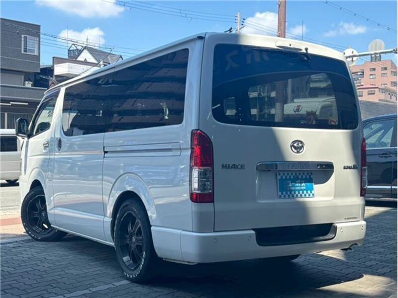 HIACE