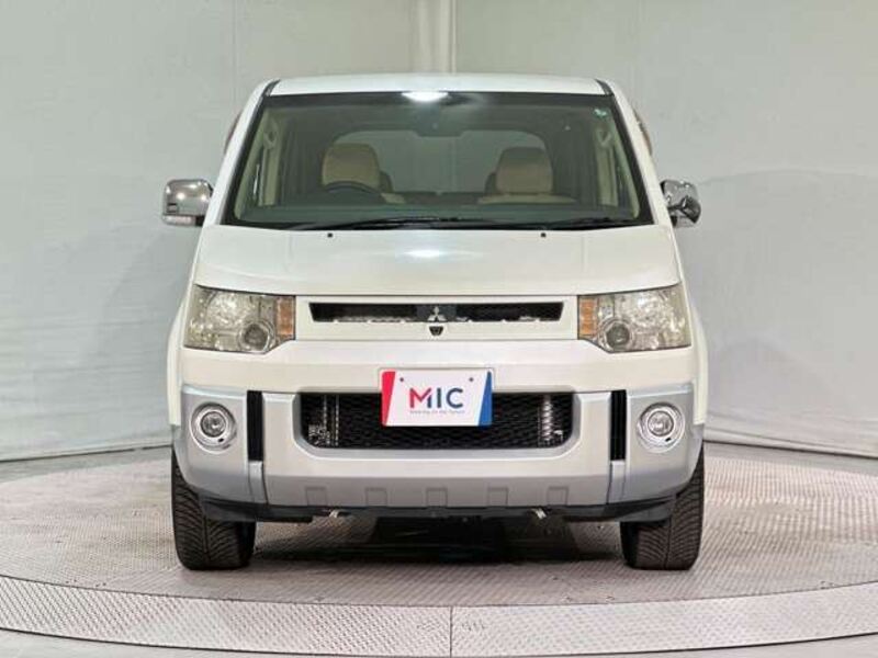 DELICA D5