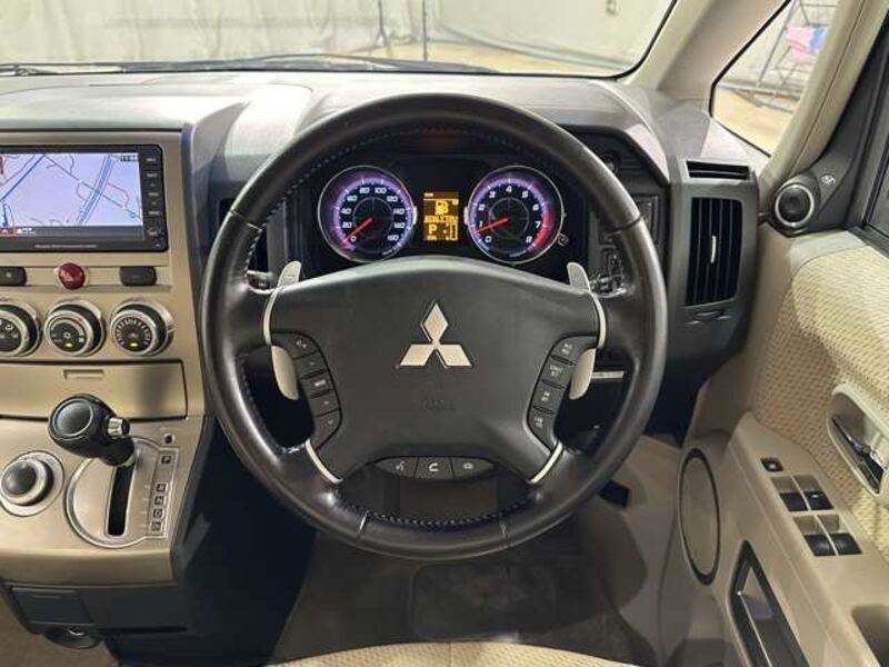 DELICA D5