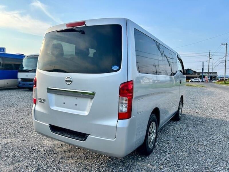 NV350 CARAVAN