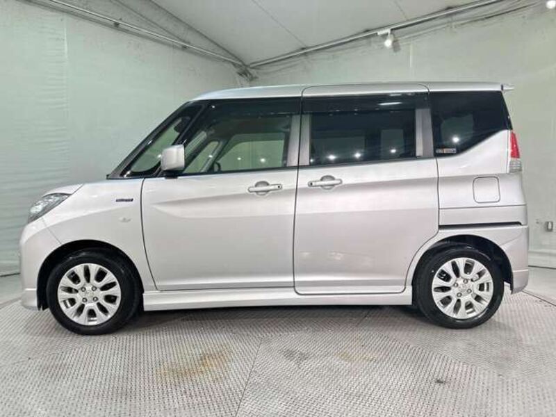 DELICA D2
