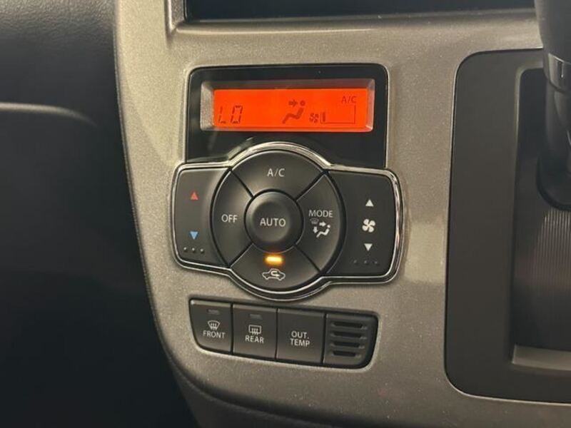 DELICA D2