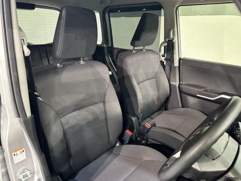 DELICA D2