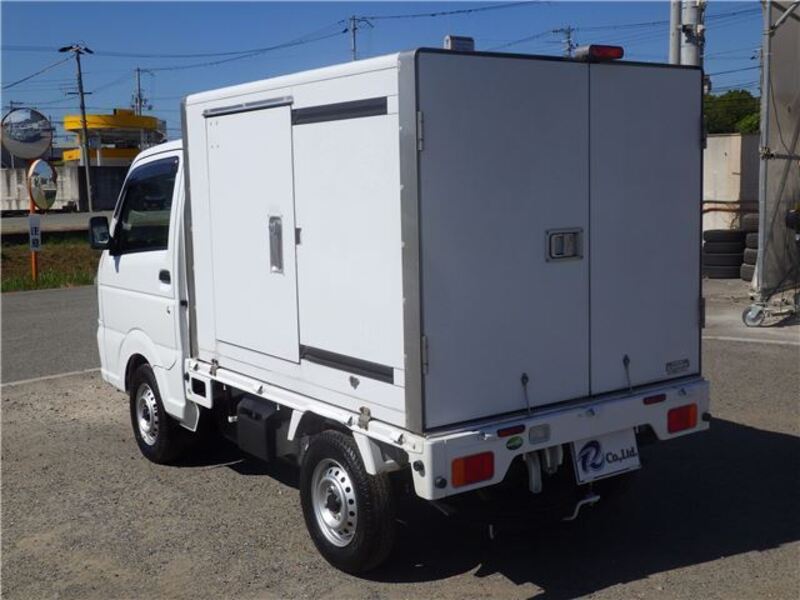 CARRY TRUCK