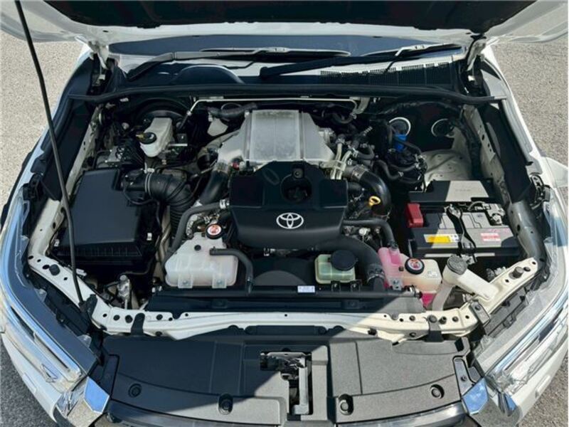 HILUX