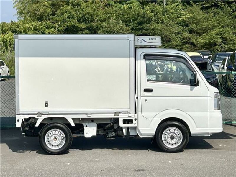 CARRY TRUCK