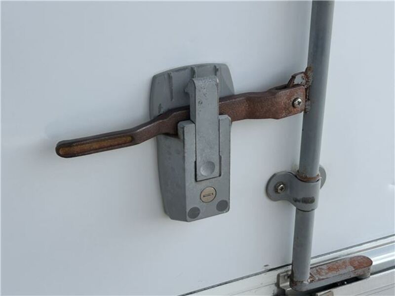 CARRY TRUCK