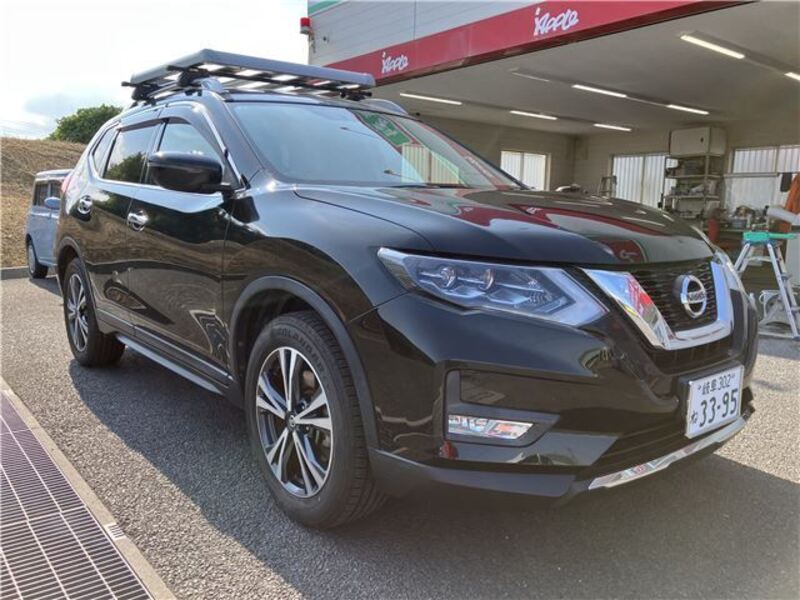 X-TRAIL