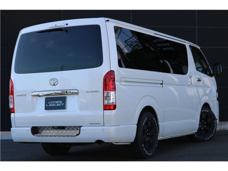 HIACE