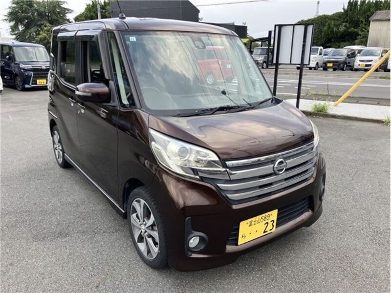 NISSAN DAYZ ROOX