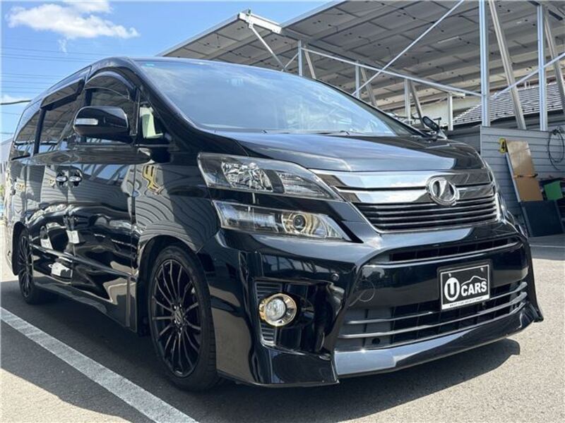 TOYOTA VELLFIRE