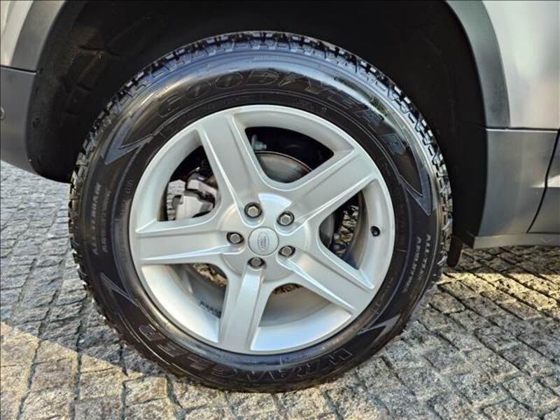 DEFENDER
