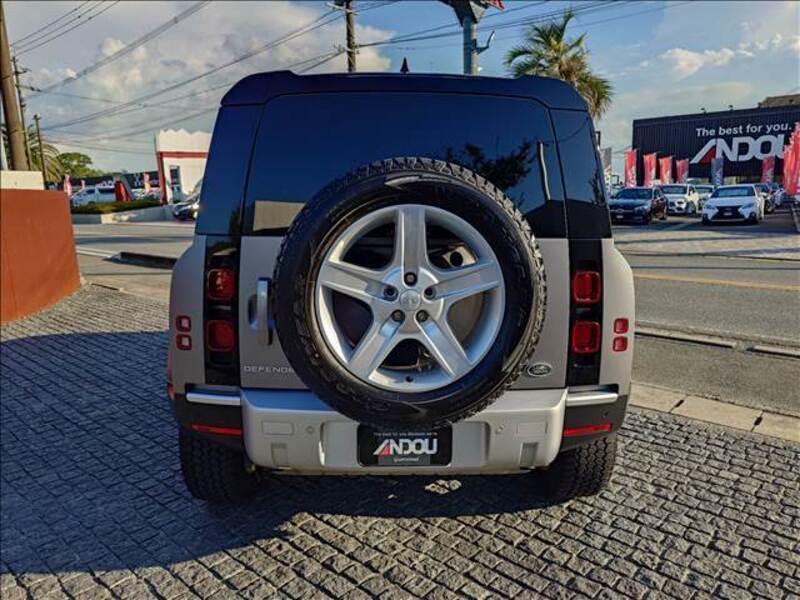 DEFENDER