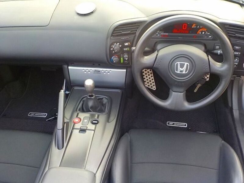 S2000