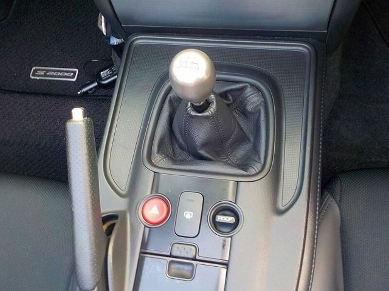 S2000