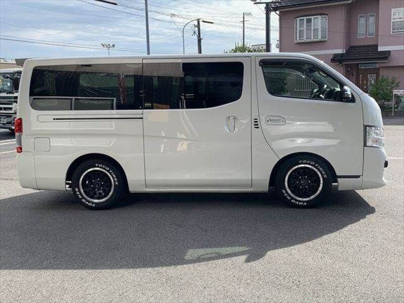 NV350 CARAVAN
