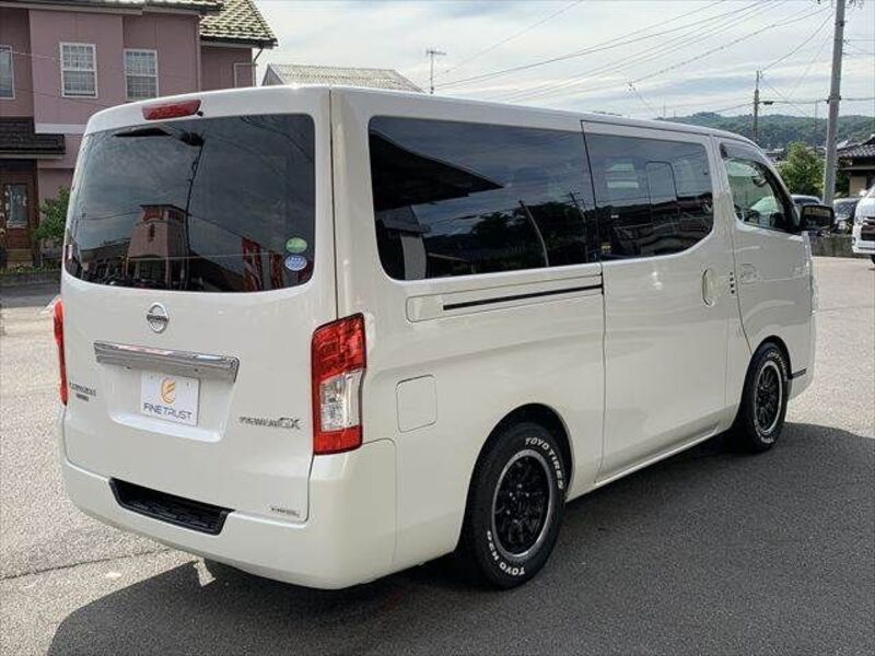 NV350 CARAVAN