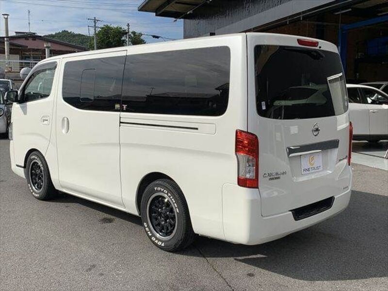 NV350 CARAVAN
