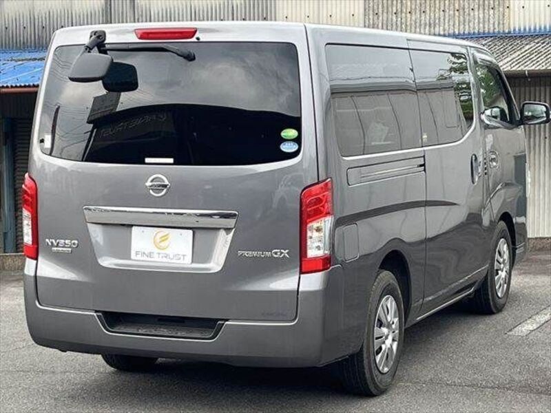 NV350 CARAVAN