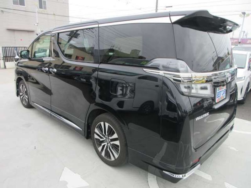 VELLFIRE