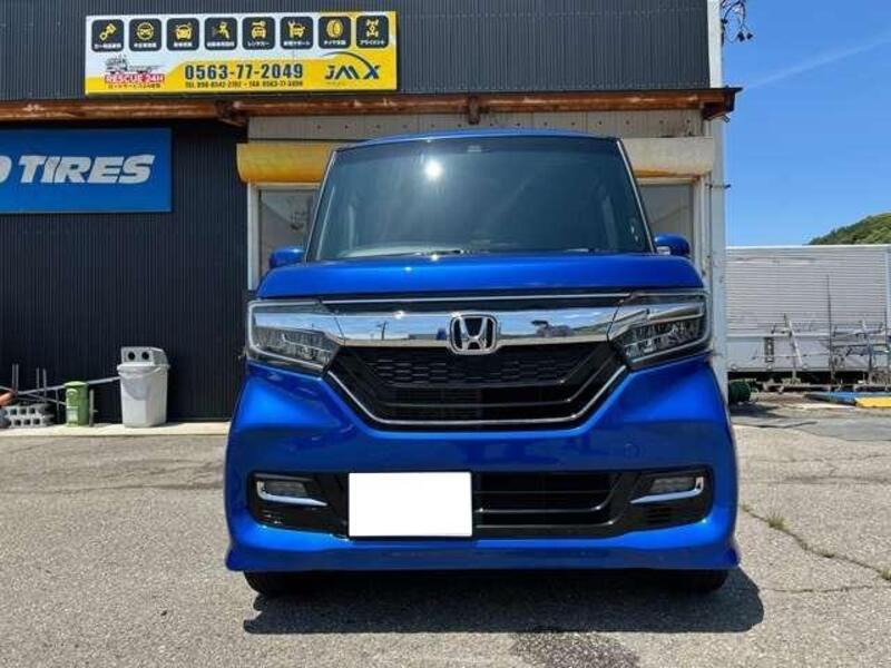 N BOX CUSTOM