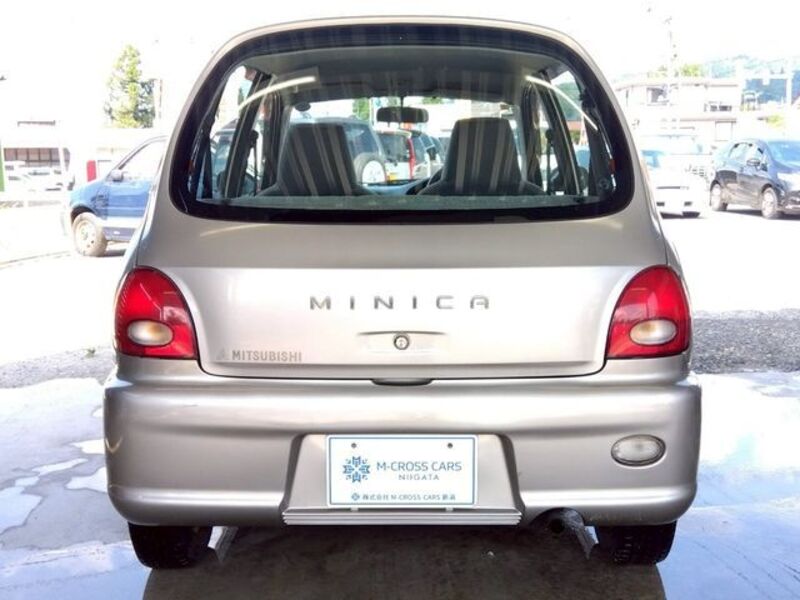 MINICA