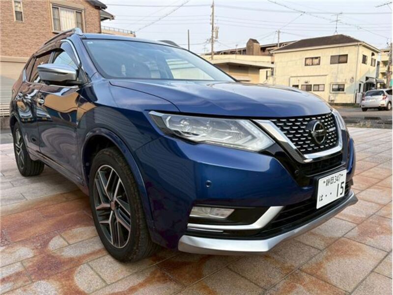 X-TRAIL-0