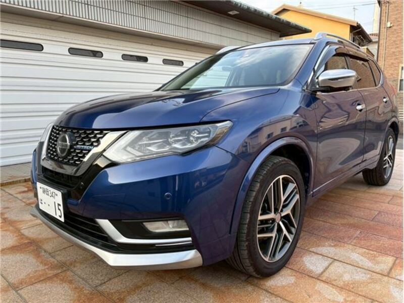 X-TRAIL