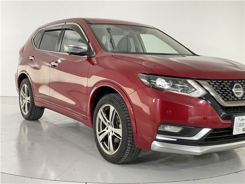 X-TRAIL