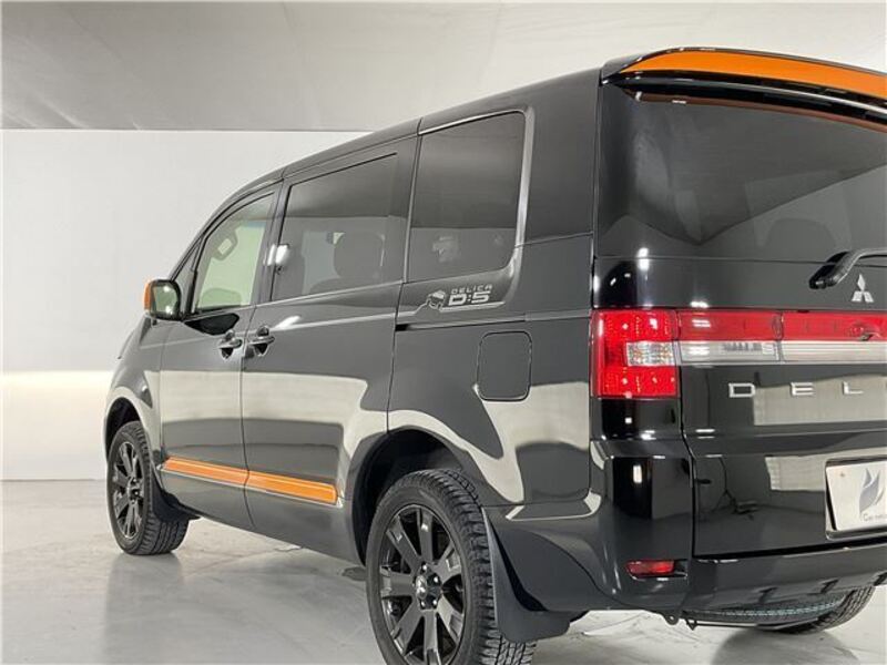 DELICA D5