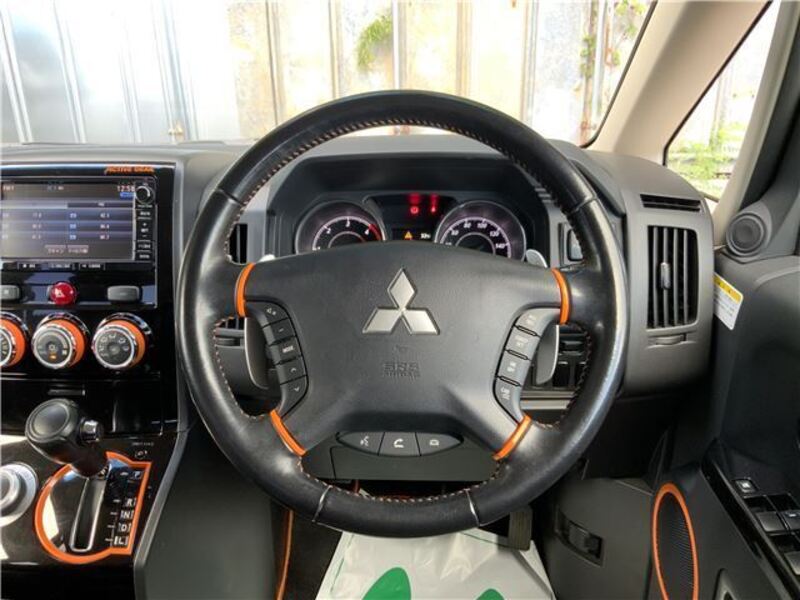 DELICA D5