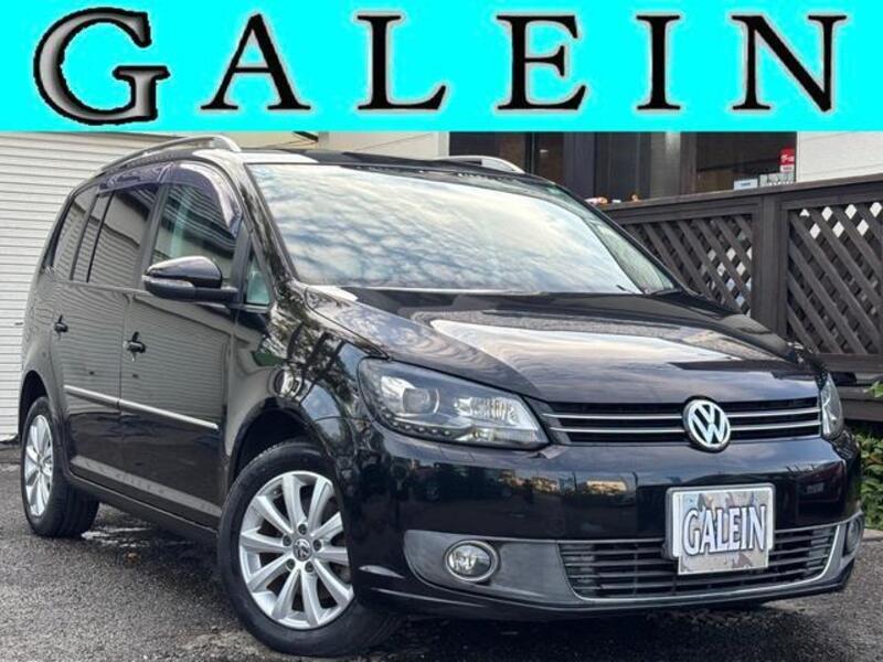 VOLKSWAGEN GOLF TOURAN