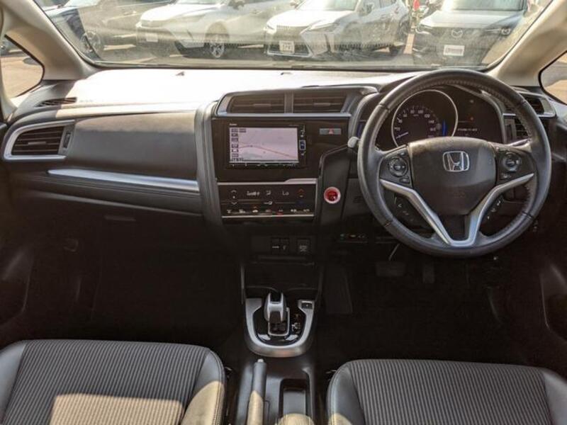 FIT HYBRID