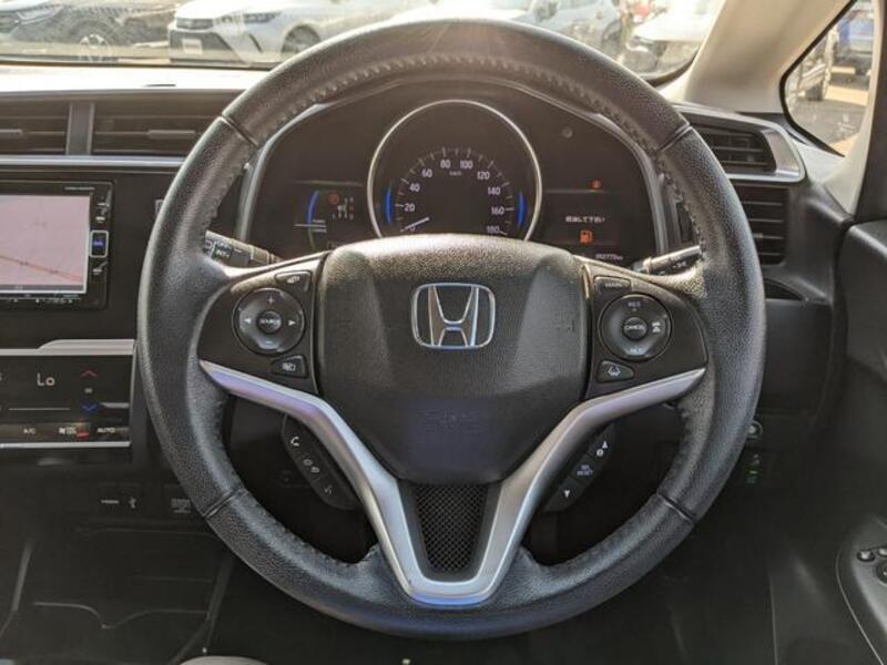 FIT HYBRID
