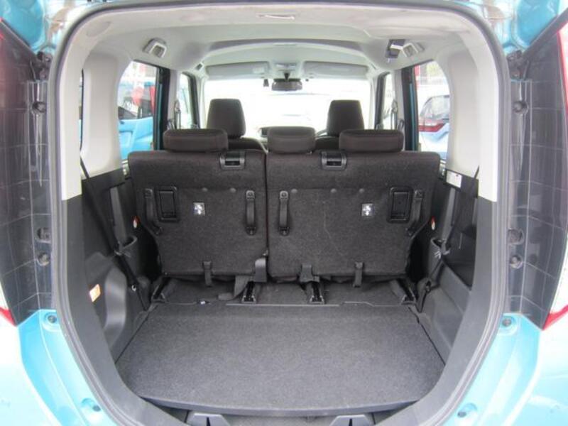 ROOMY