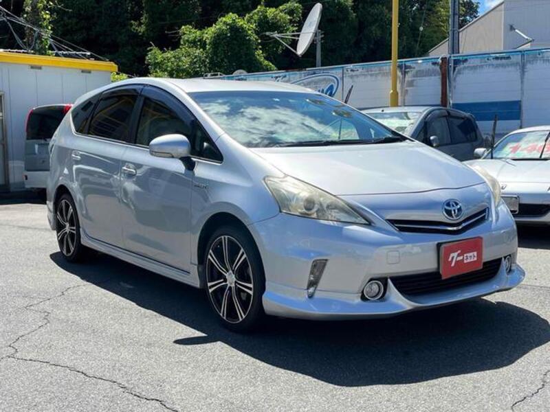 PRIUS ALPHA