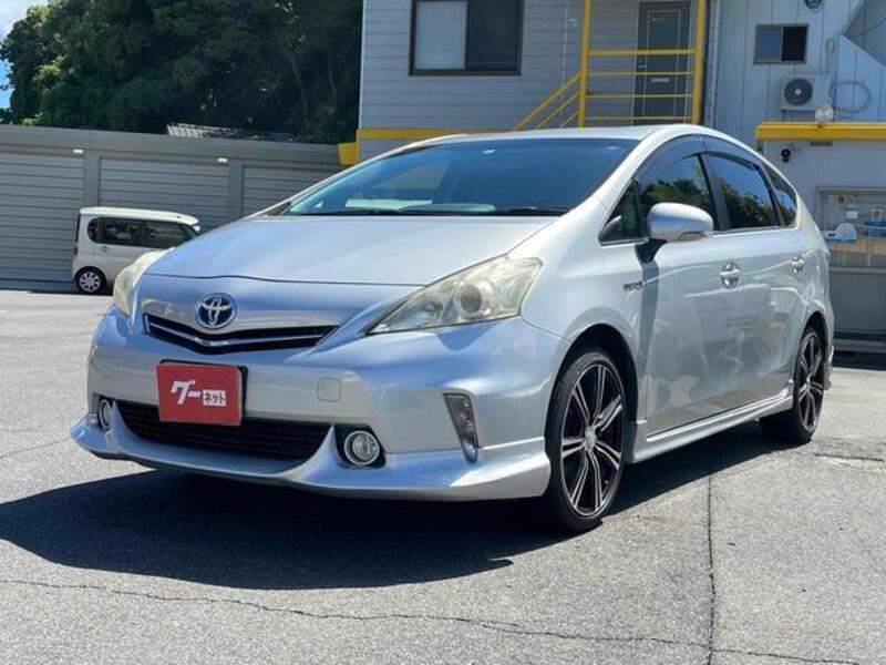 PRIUS ALPHA-0