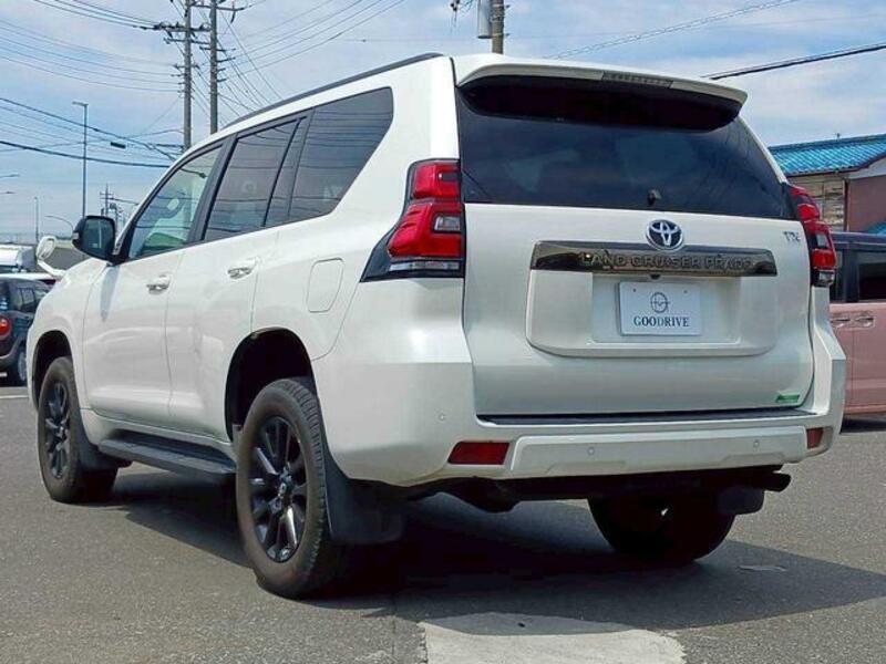 LAND CRUISER PRADO