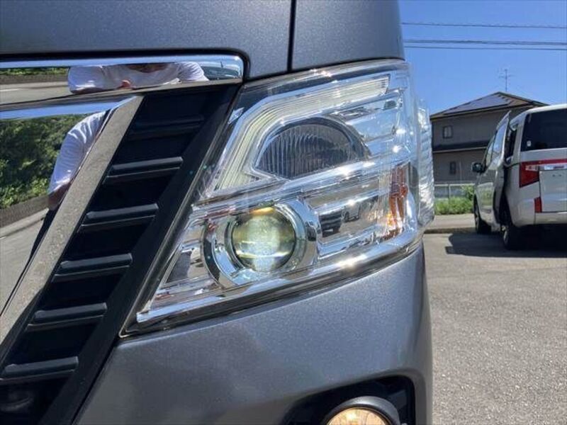 NV350 CARAVAN
