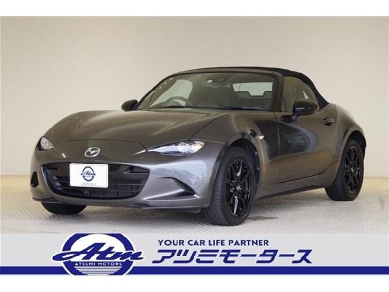 ROADSTER-0