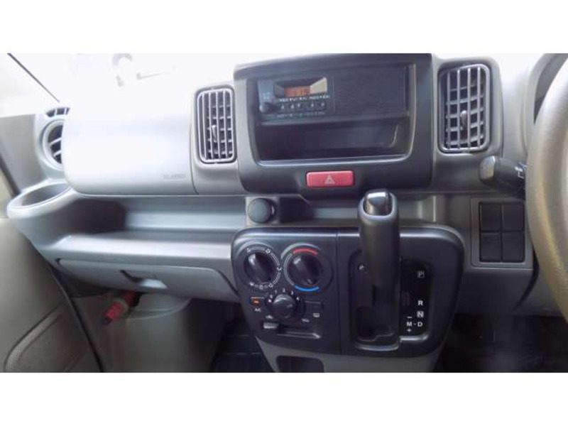 MINICAB VAN