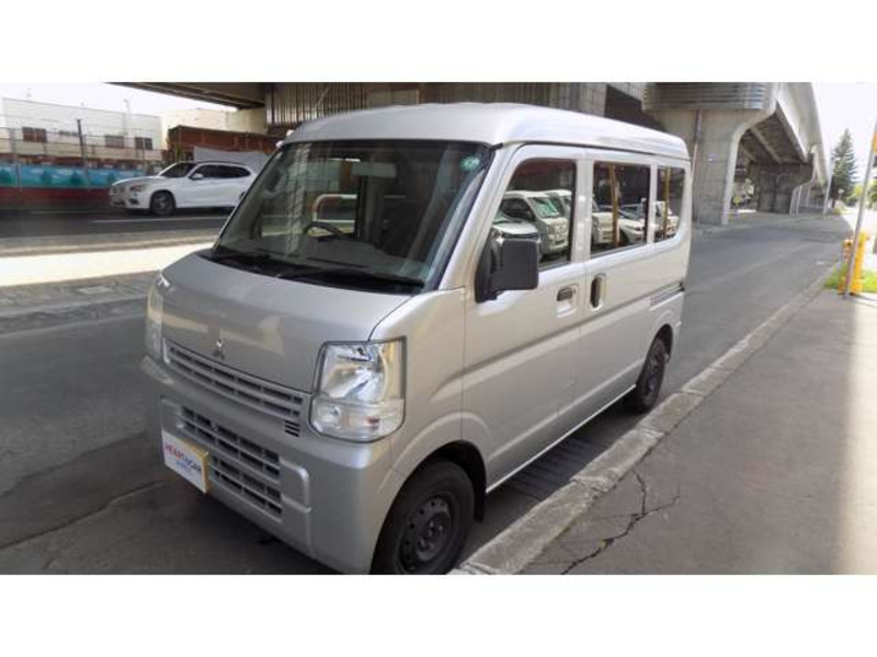 MINICAB VAN