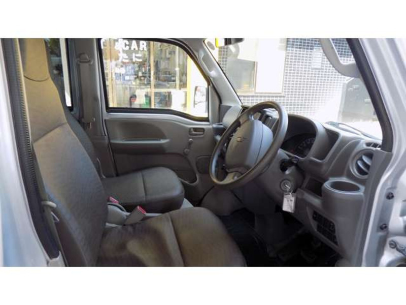 MINICAB VAN