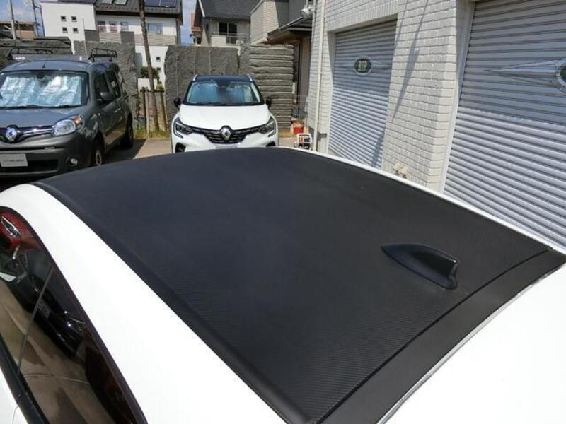 GR YARIS